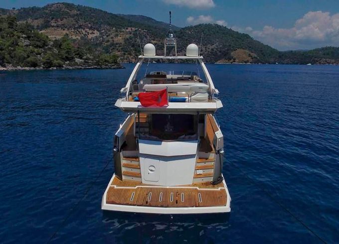Numarine 78 FLY
