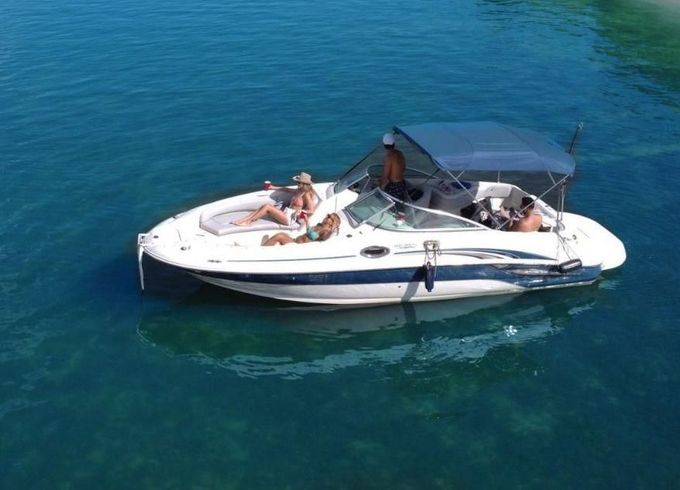 Sea Ray 260 Sundeck