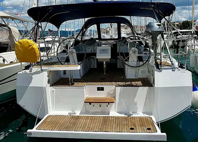 Bavaria C38