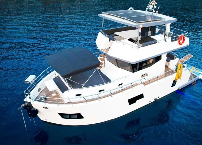 Custom Trawler 14m