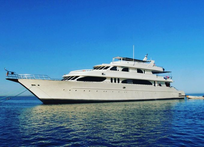 M/Y 138