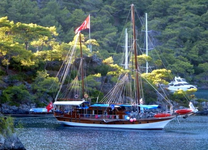 Gulet 79