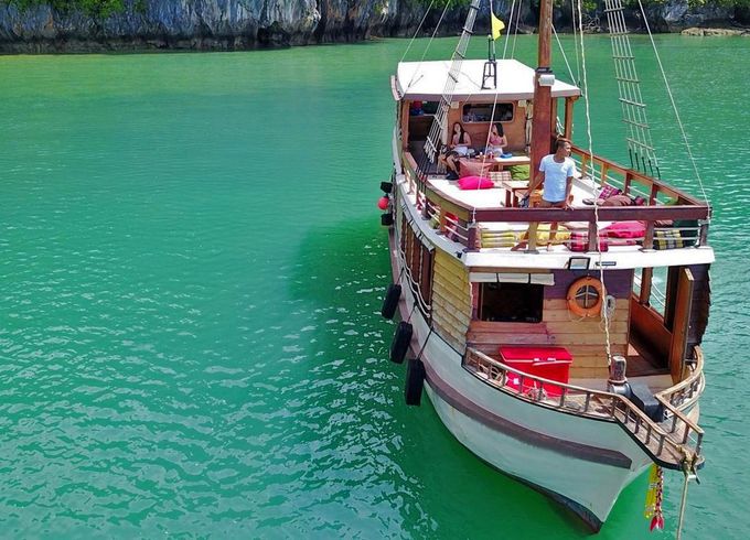 Traditional Tour boat