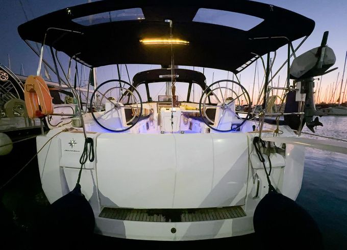 Jeanneau 469