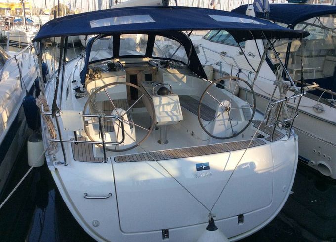 Bavaria Cruiser 37