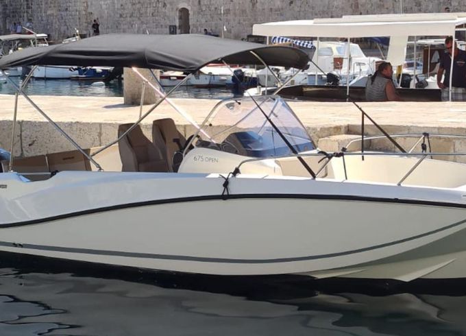 Quicksilver 675 Open