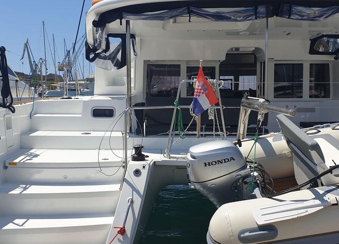 Lagoon 450 Fly