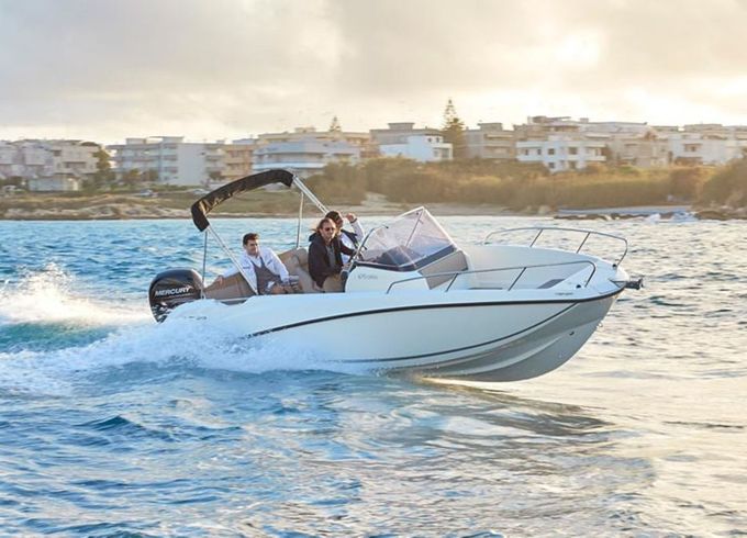 Quicksilver 675 Activ Open