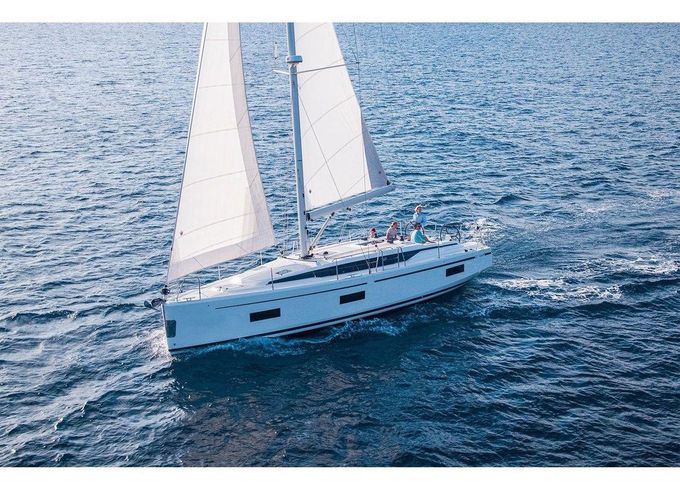 Bavaria C42