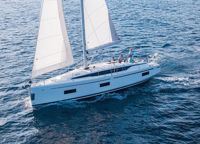 Bavaria C42