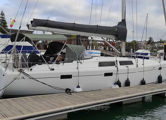 Hanse 415