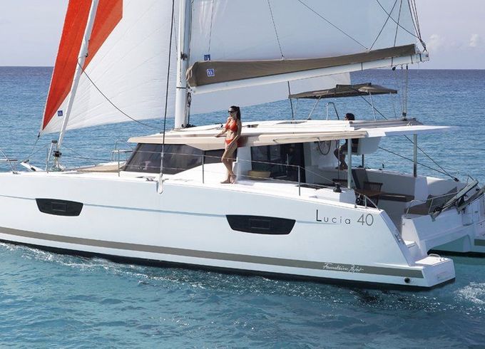 Fountaine Pajot 40