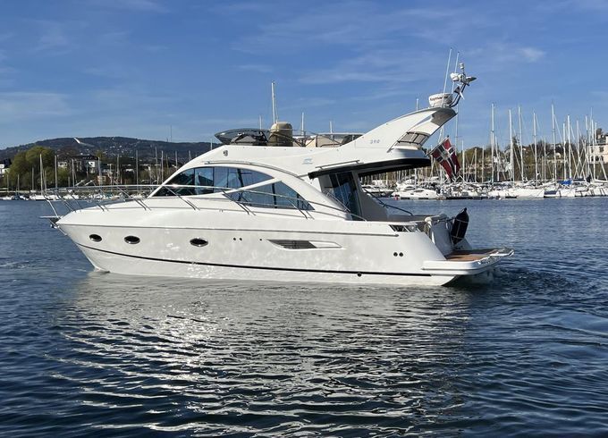 Galeon 390 Fly