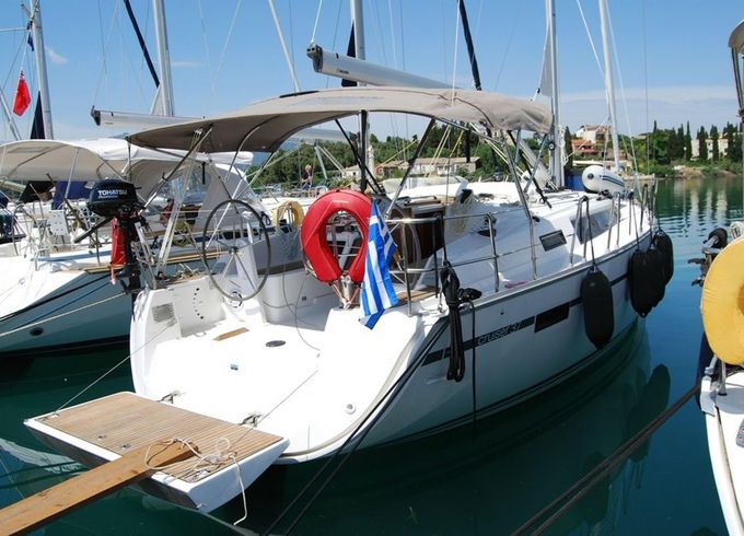 Bavaria 37