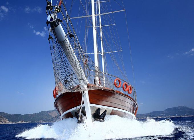 Gulet 128