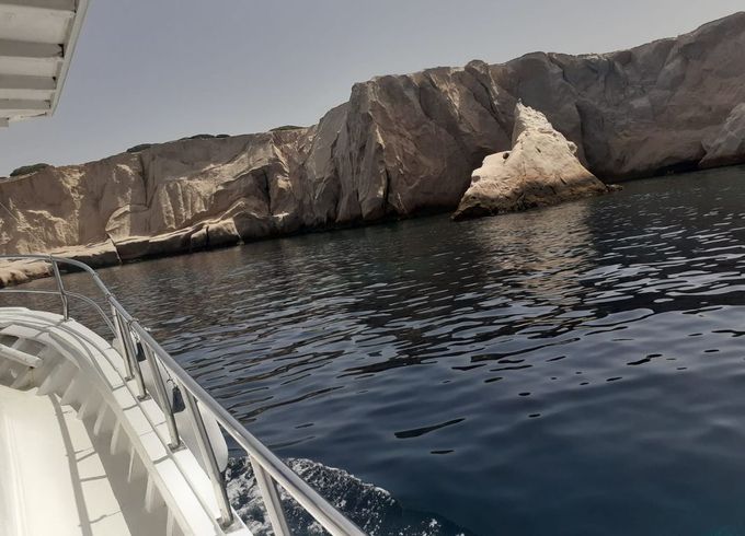 M/Y 46