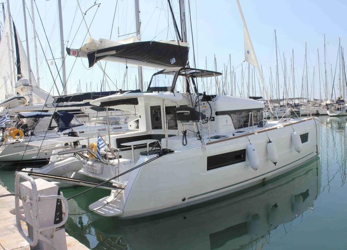 Lagoon 40