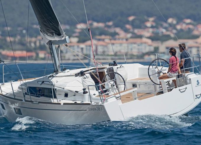 Beneteau Oceanis 38.1