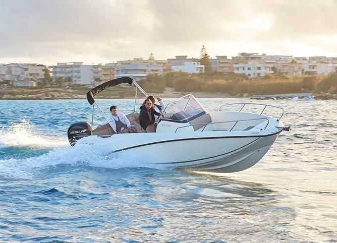 Quicksilver 675 Open