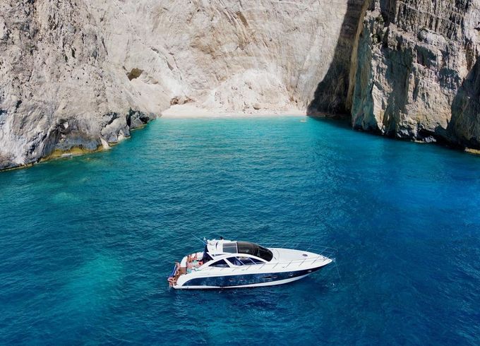 Azimut Atlantis 50