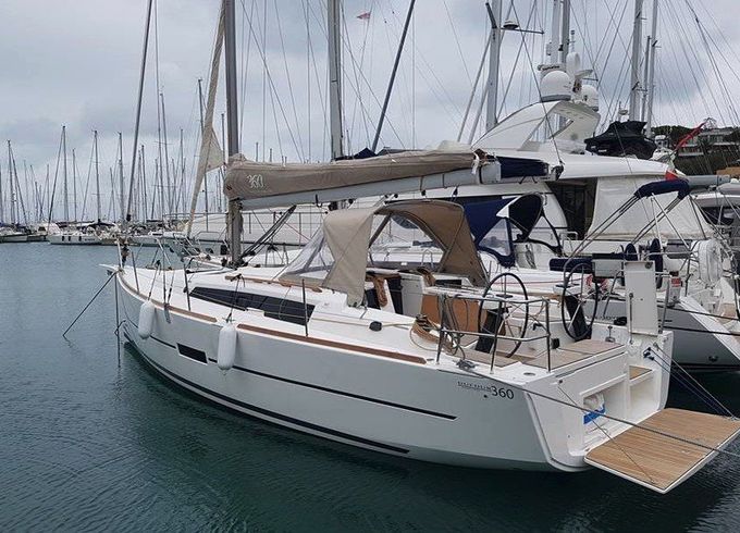 Dufour 360 Grand Large