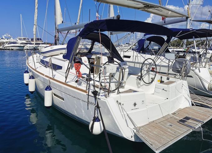 Jeanneau Sun Odyssey 389