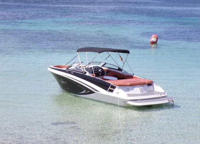 Glastron GT245