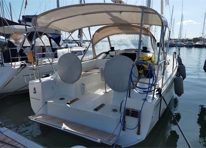 Beneteau Oceanis 30.1