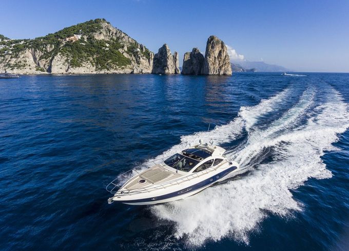 Azimut Atlantis 55