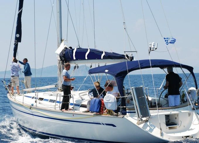 Bavaria 44