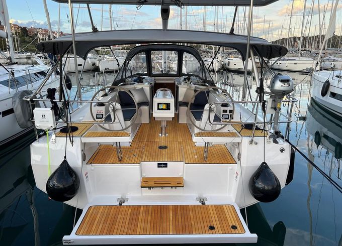 Bavaria Cruiser 38