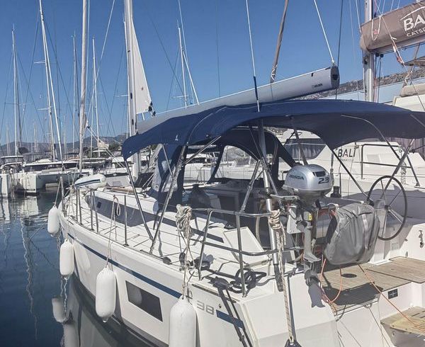 Bavaria 38