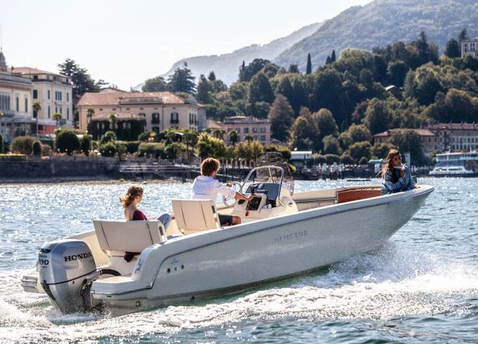 Invictus Yachts 190 FX