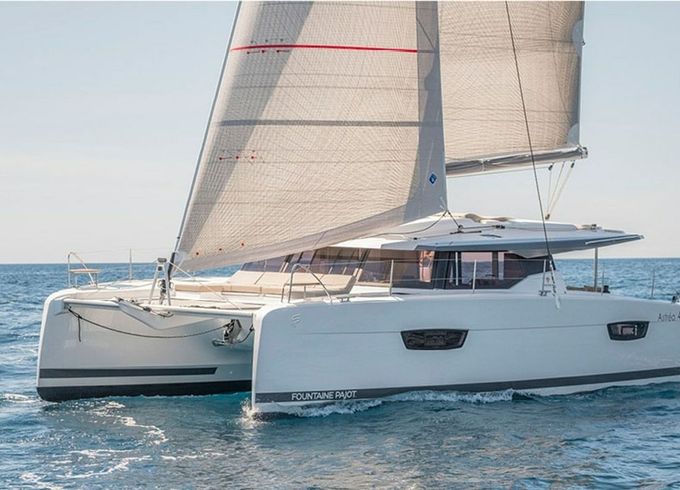 Fountaine Pajot Astréa 42