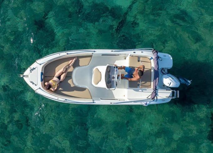 Trimarchi 570