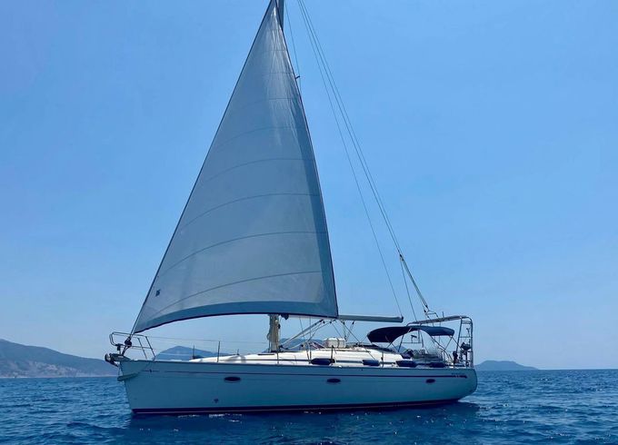 Bavaria 42