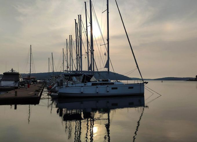 Beneteau Oceanis 38.1