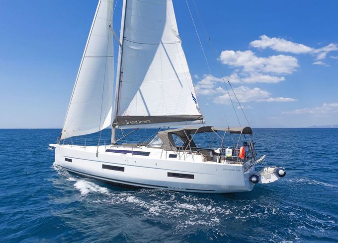 Dufour 530