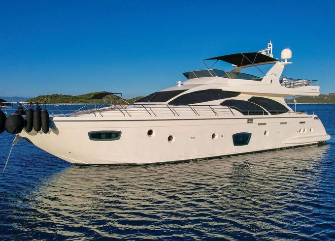 Azimut 75 Fly