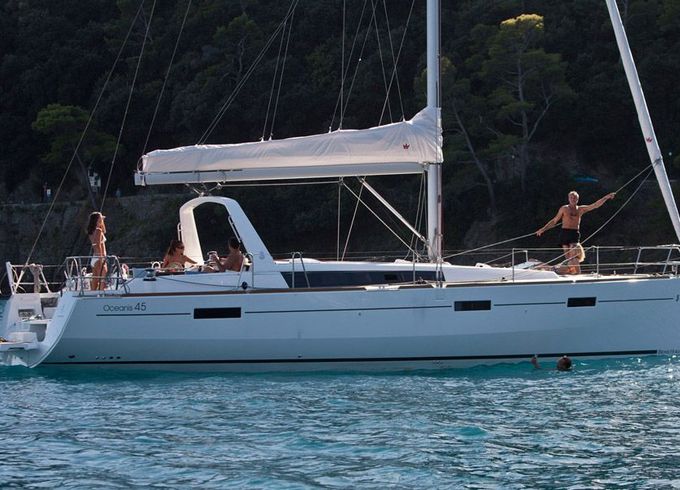 Beneteau Oceanis 45