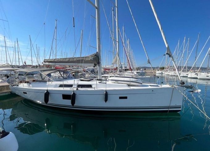 Hanse 455