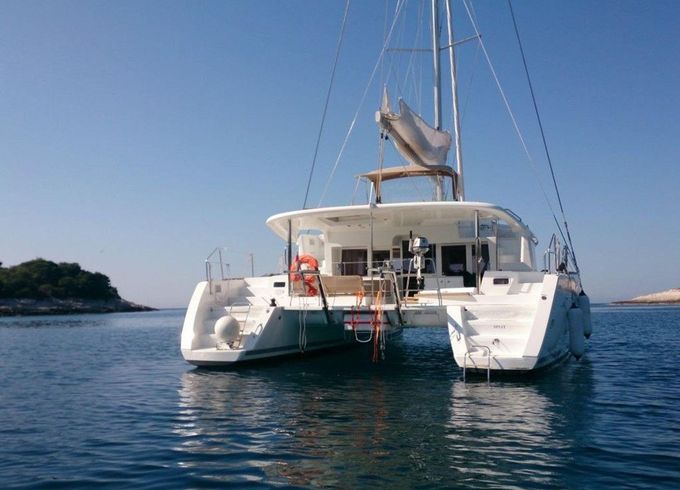 Lagoon 450 F