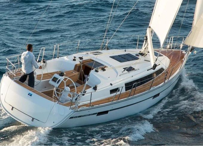Bavaria 37