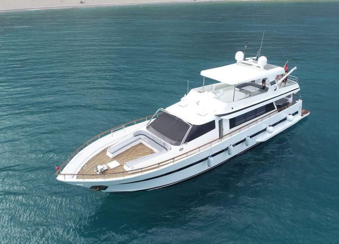 M2 MotorYachts M2 MotorYachts