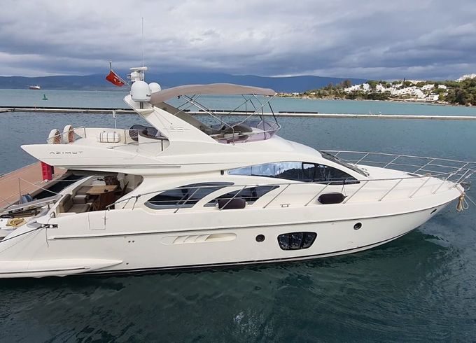 Azimut 55