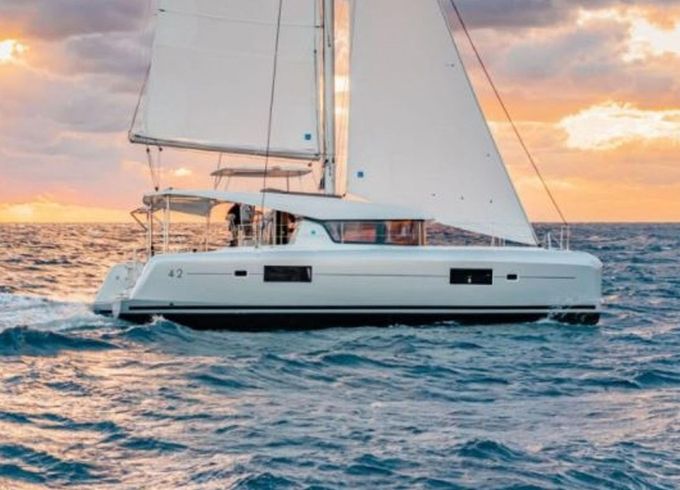 Lagoon 42