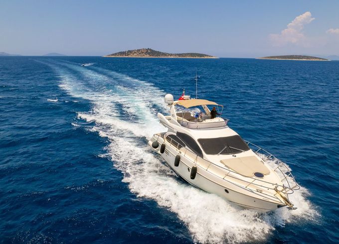 Azimut 50