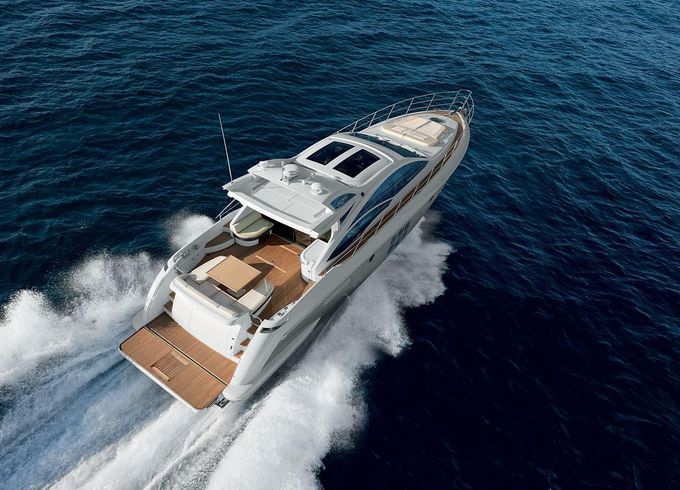 Azimut 62S