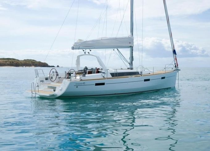 Beneteau Oceanis 45