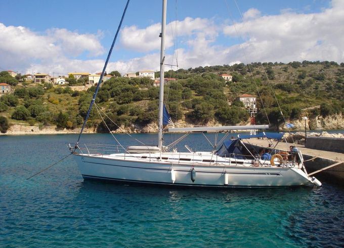 Bavaria 44